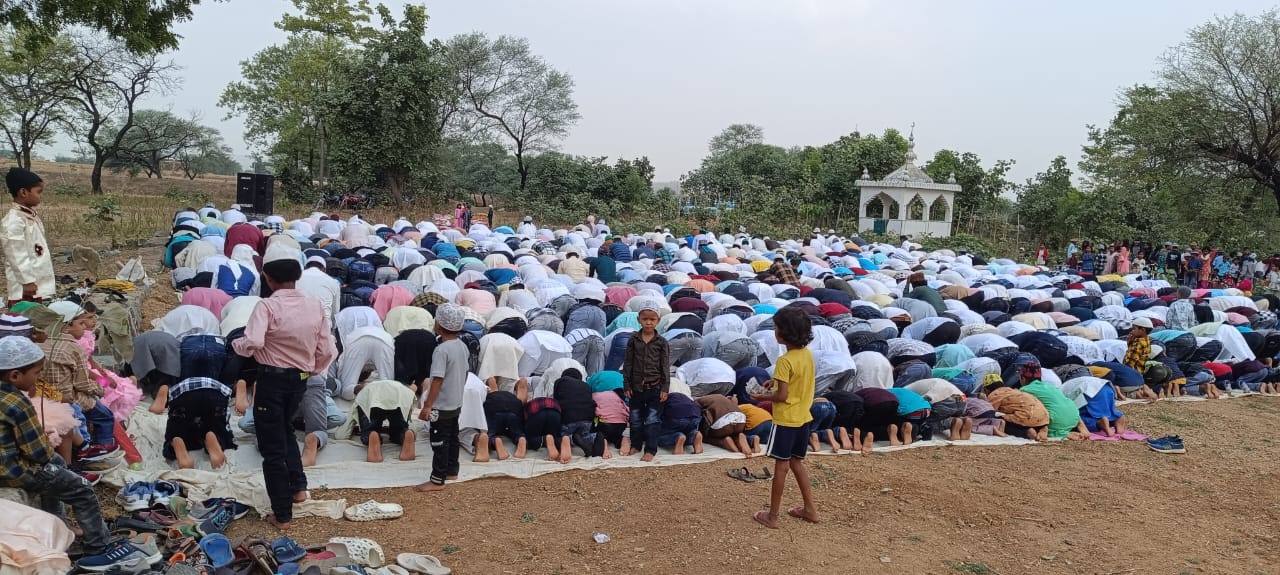 मझिआंव बरडीहा में बकरीद सौहार्दपूर्ण सपन्न