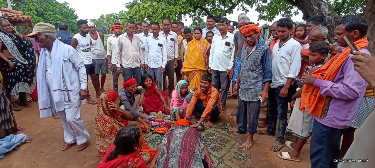 सुलतान गंज में बाबा धाम पर जल चढ़ाने के लिए जल भरने के दौरान  सीढ़ी से गिरने से कांवरिया की हुई मौत