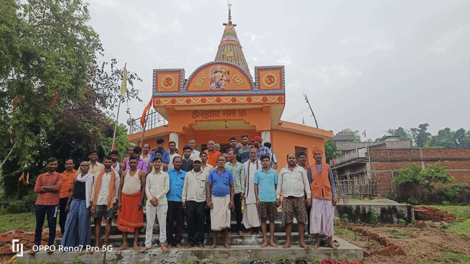 सगमा के बीरबल में बारह सदस्यीय दुर्गा पूजा समिति गठित, गोपाल विश्वकर्मा बने अध्यक्ष