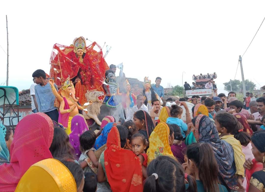 सगमा में मां दुर्गा की विदाई, आंसुओं और जयकारों के साथ सम्पन्न