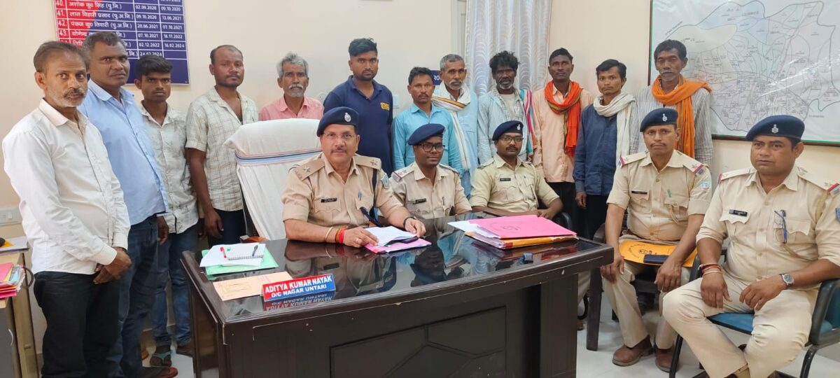 श्री बंशीधर नगर अनुमंडल में समकालीन छापेमारी अभियान, 21 वारंटी-अभियुक्त गिरफ्तार, 66 वारंटों का निष्पादन