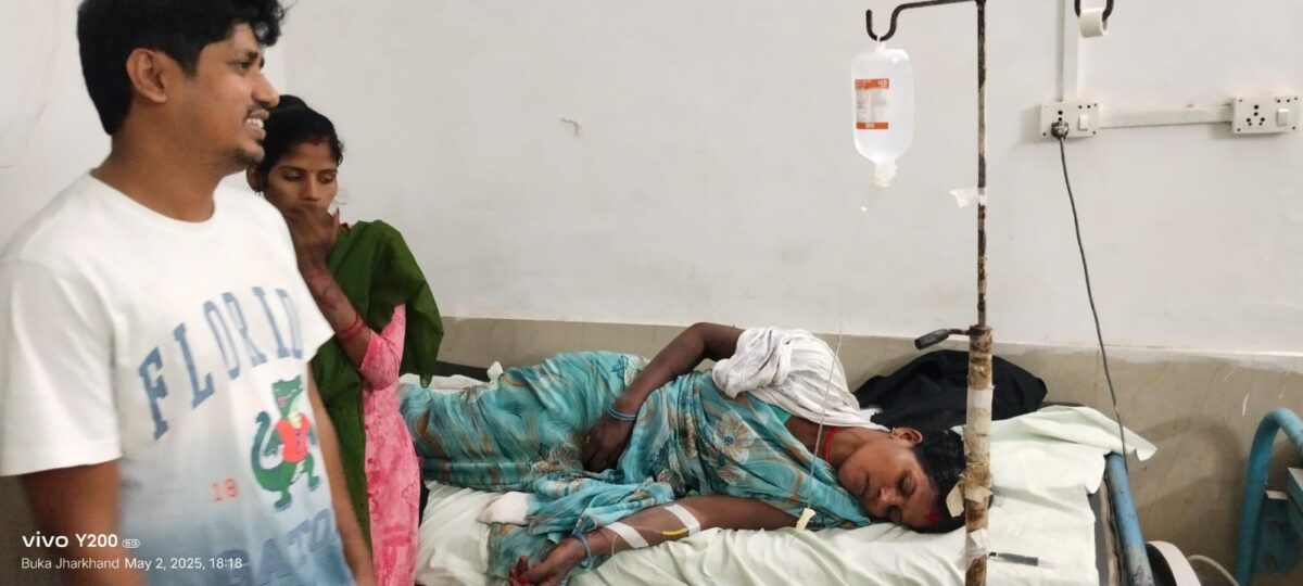 चपरी गांव में नंगे बिजली तार की चपेट में आई महिला, हालत गंभीर