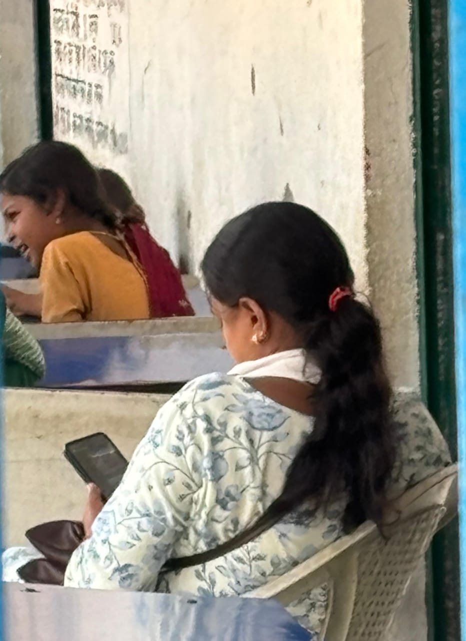 विद्यालय निरीक्षण में मिली लापरवाही, बीईईओ ने जताई नाराजगी