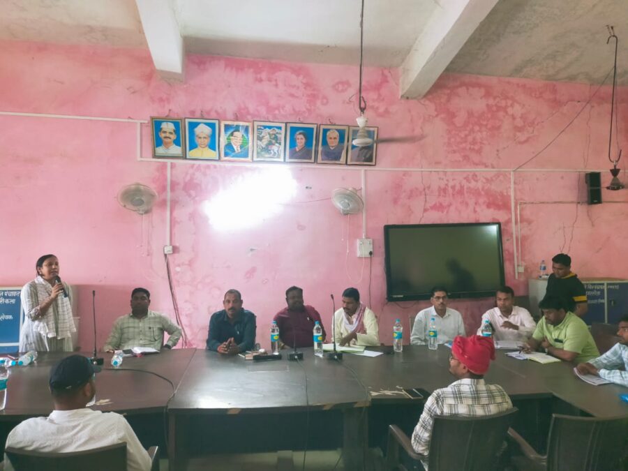 कांडी में प्रखंड समिति की बैठक संपन्न, योजनाओं की प्रगति और जन समस्याओं पर हुई चर्चा