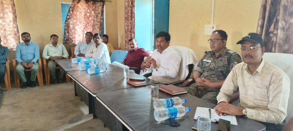 दुलदुलवा में शराब मुक्ति की पहल, एसडीएम ने लिया गांव को गोद