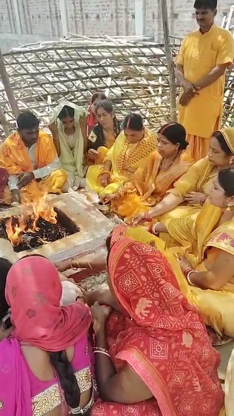 गायत्री शक्तिपीठ में हवन यज्ञ व जाप, वीर सैनिकों के लिए दी गईं, पूर्णिमा पर ‘घर-घर यज्ञ’ अभियान की हुई शुरुआत, भक्ति व देशभक्ति से ओतप्रोत रहा वातावरण