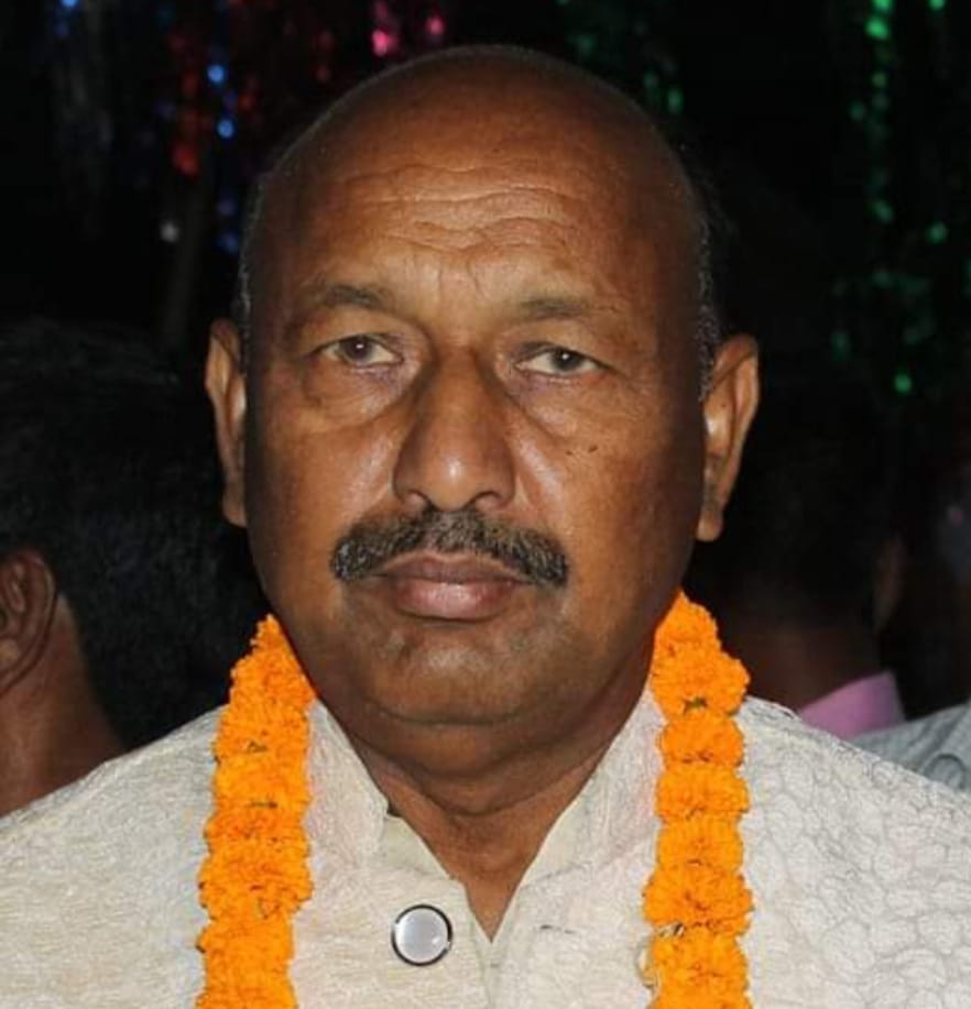 सेवानिवृत्त सेल कर्मी राम प्रसाद बैठा के निधन से झुमरी गांव में शोक की लहर