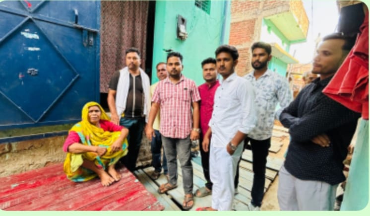 मझिआंव: राशिद मियां के निधन पर मुस्लिम कमेटी ने जुटाया चंदा, परिजनों को दी आर्थिक सहायता