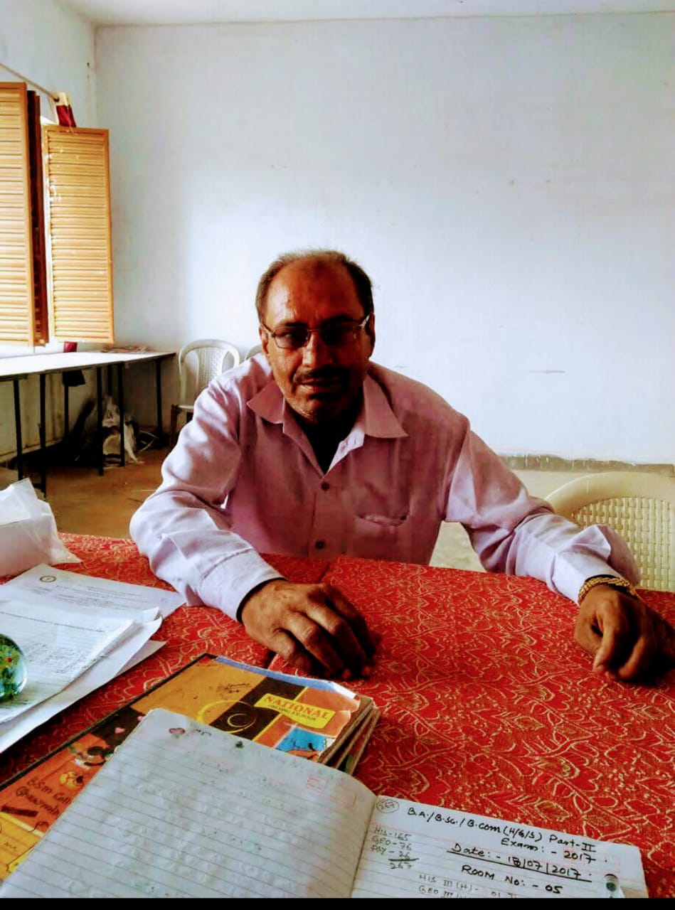 B.S.M. कॉलेज भवनाथपुर का चंद्रभूषण चौबे बने प्रभारी प्राचार्य