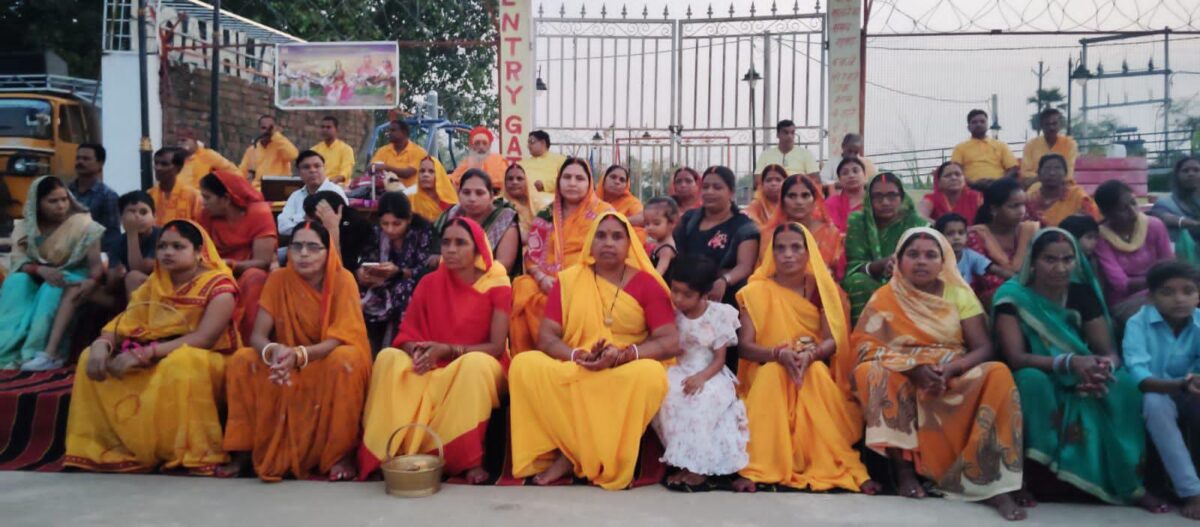 गंगा दशहरा पर मझिआंव में कोयल नदी टंकी घाट पर गूंजे भजन, गंगा आरती का हुआ आयोजन