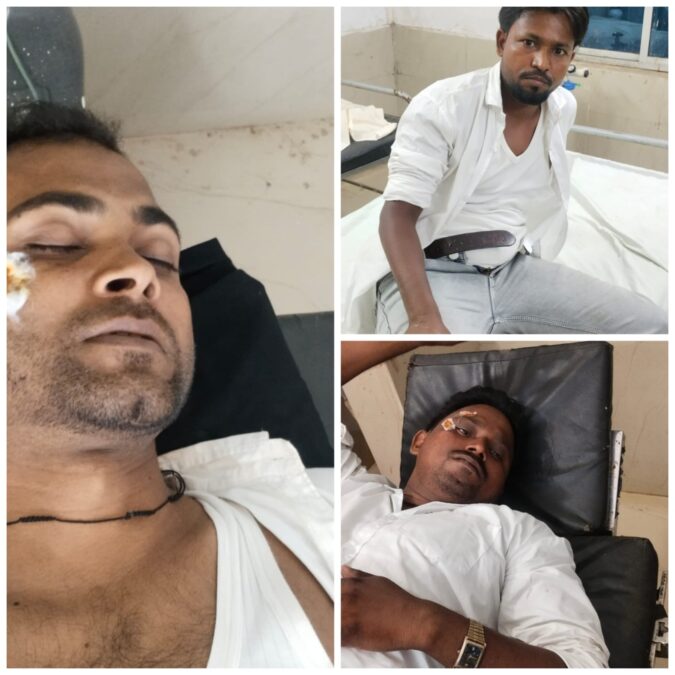 कुत्ते को बचाने में अनियंत्रित होकर पलटी बाइक, तीन लोग गंभीर रूप से घायल