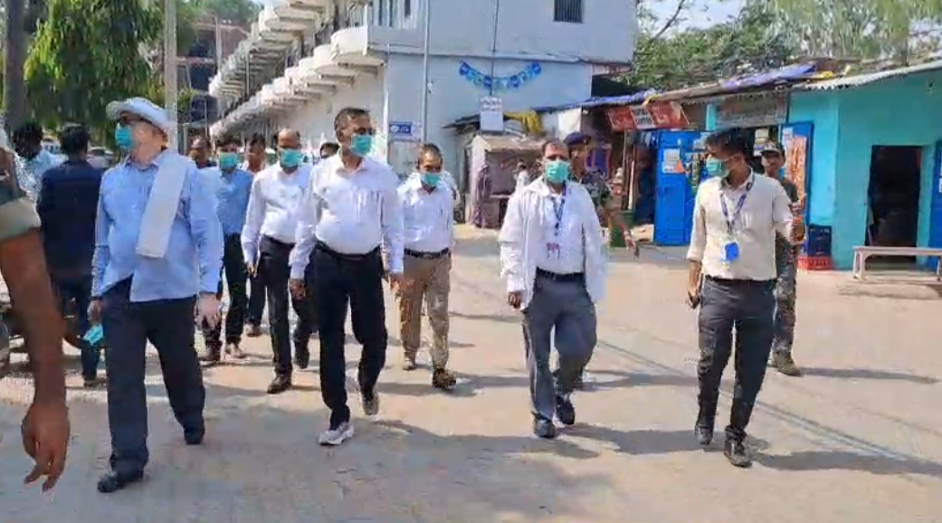 प्रमंडलीय आयुक्त ने मेदिनीराय मेडिकल कॉलेज अस्पताल का किया निरीक्षण