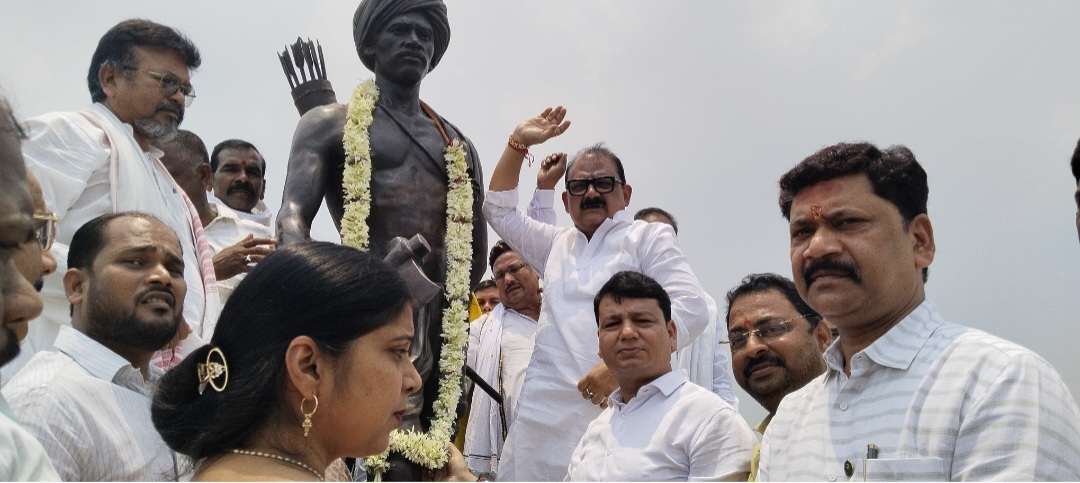 बिरसा मुंडा केवल इतिहास नहीं, वर्तमान और भविष्य की प्रेरणा हैं-मिथिलेश ठाकुर