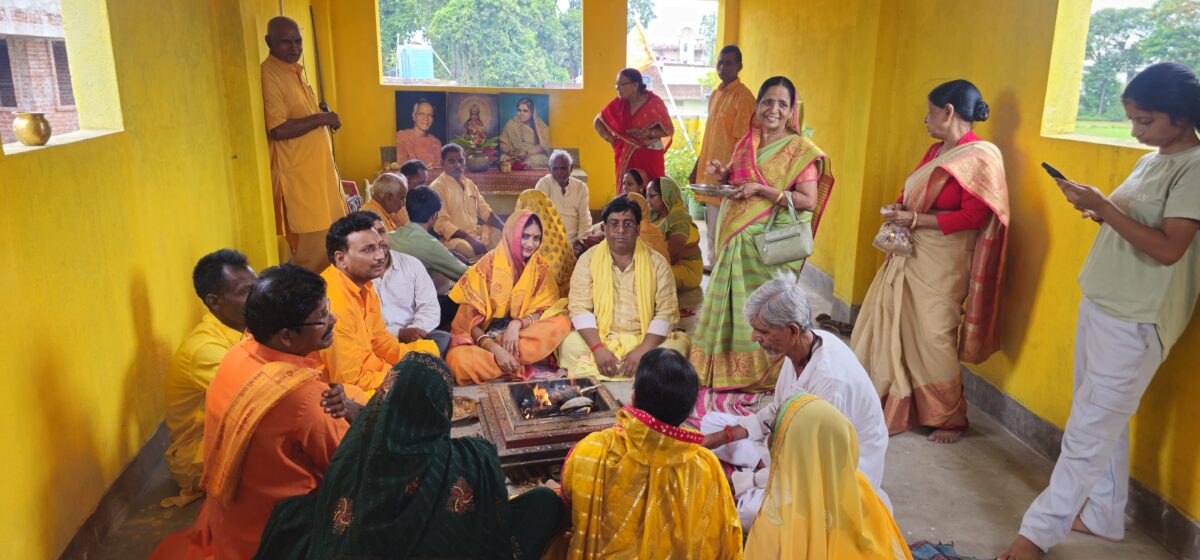 श्रद्धा, सेवा और संस्कारों से सजी गुरु पूर्णिमा: गायत्री शक्तिपीठ में उमड़ा भक्तों का सैलाब