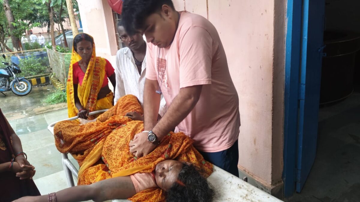 आकाशीय बिजली का कहर: वज्रपात में महिला की मौत, दूसरी गंभीर घायल