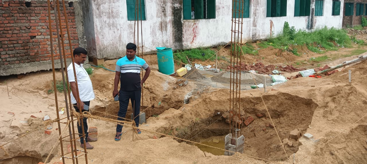 पीएम श्री उच्च विद्यालय के लैब भवन निर्माण में अनियमितता, विप्रस अध्यक्ष ने की शिकायत