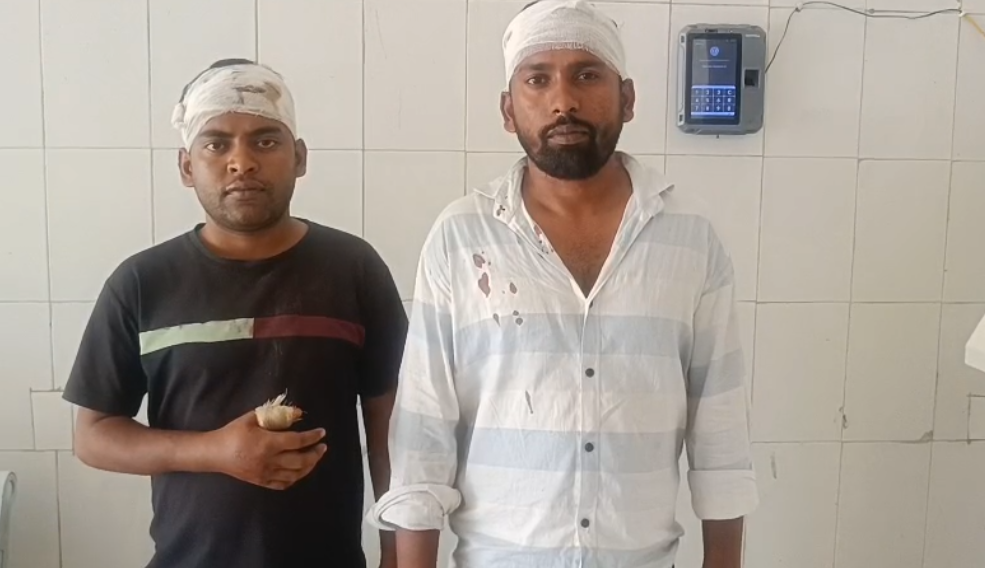 दबंगों ने लाठी डंडे और धारदार हथियार से पीट कर दो सगे भाइयों को किया घायल,हालत गंभीर