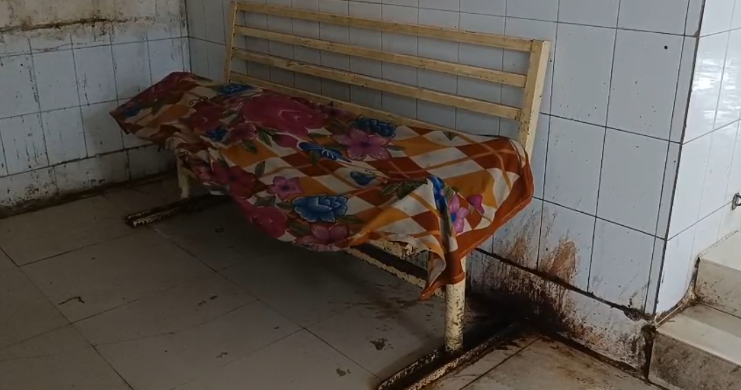 मिट्टी के घर गिरने से दबकर 55 वर्षीय व्यक्ति की मौत