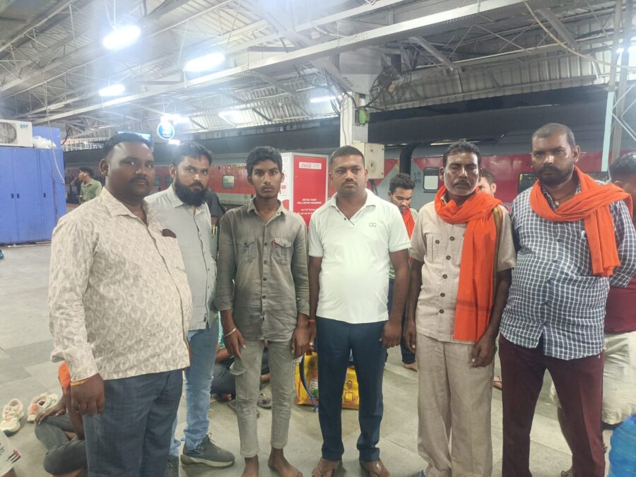 चैनपुर थाना प्रभारी और समाजसेवी शिवकुमार चौधरी के अथक प्रयास से लापता युवक सही सलामत बरामद