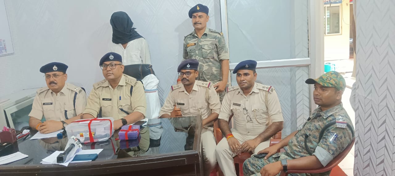 करमडीह गोलीकांड का मुख्य अभियुक्त गिरफ्तार, दो पिस्टल और चार जिंदा कारतूस बरामद