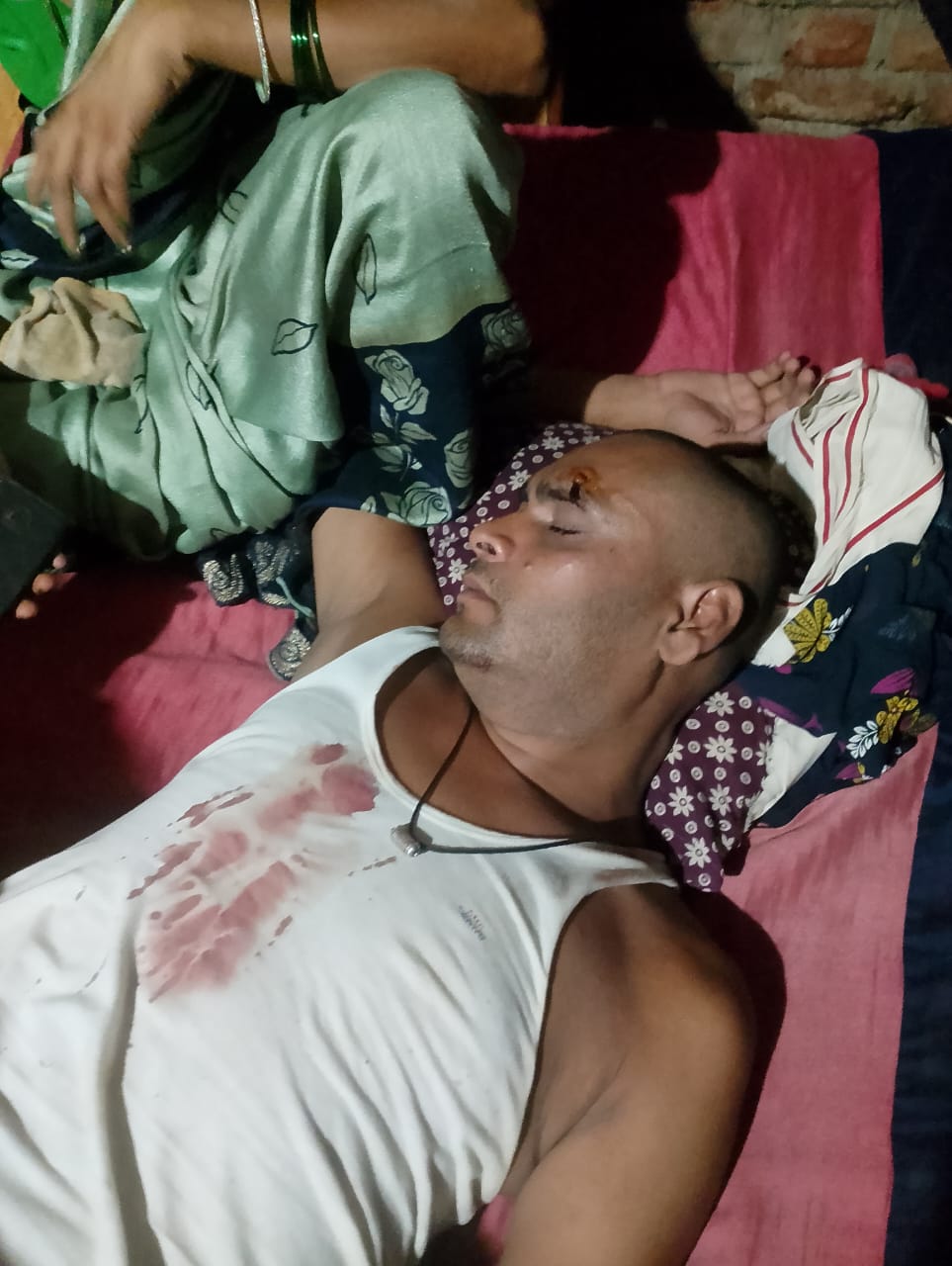 किराना दुकानदार के साथ मारपीट कर 40 हजार की लूट, केस दर्ज