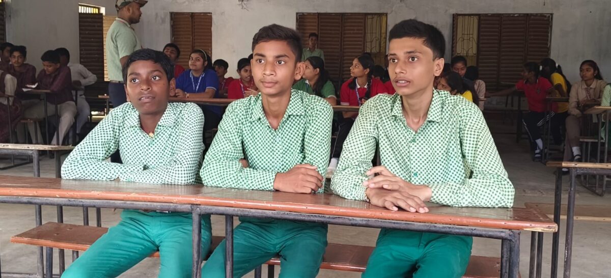 स्वतंत्रता दिवस पर अनुमंडल स्तरीय प्रश्नमंच प्रतियोगिता, चार ग्रुपों में हुए मुकाबले