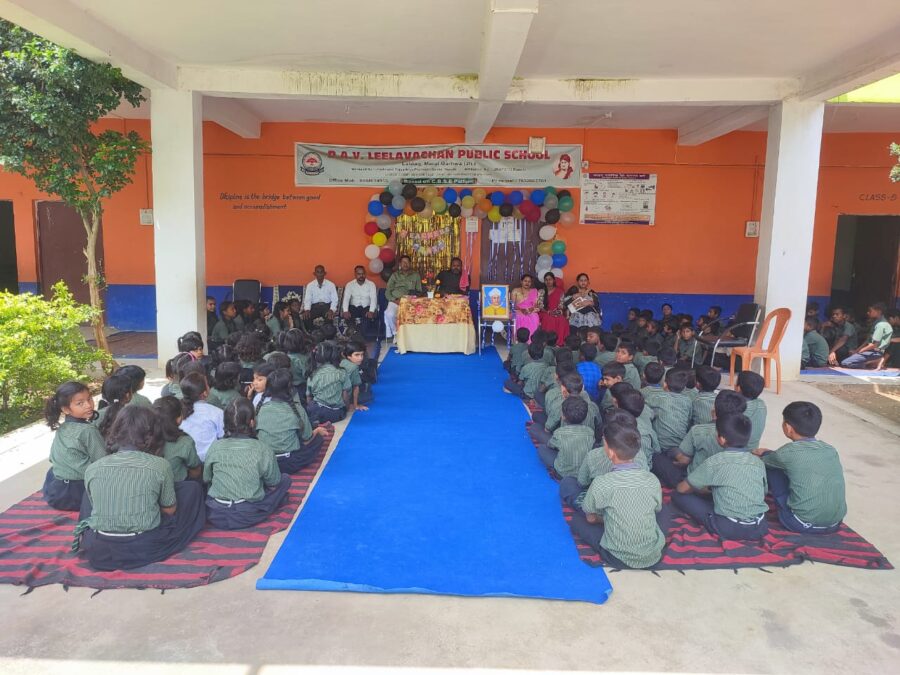 मेराल के शहरी तथा ग्रामीण क्षेत्र के शिक्षण संस्थानों में धूमधाम से मनाया गया शिक्षक दिवस