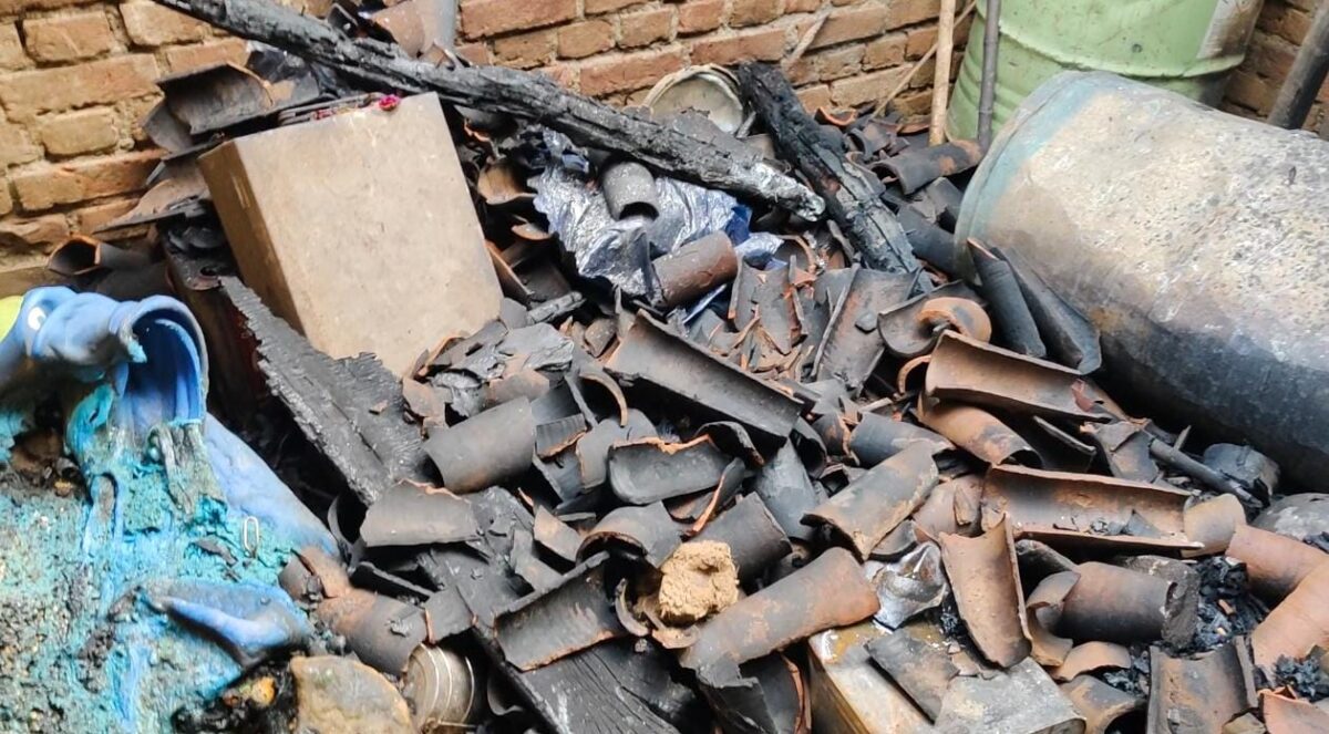 उरांव टोला में लगी आग, लाखों की संपत्ति जलकर खाक