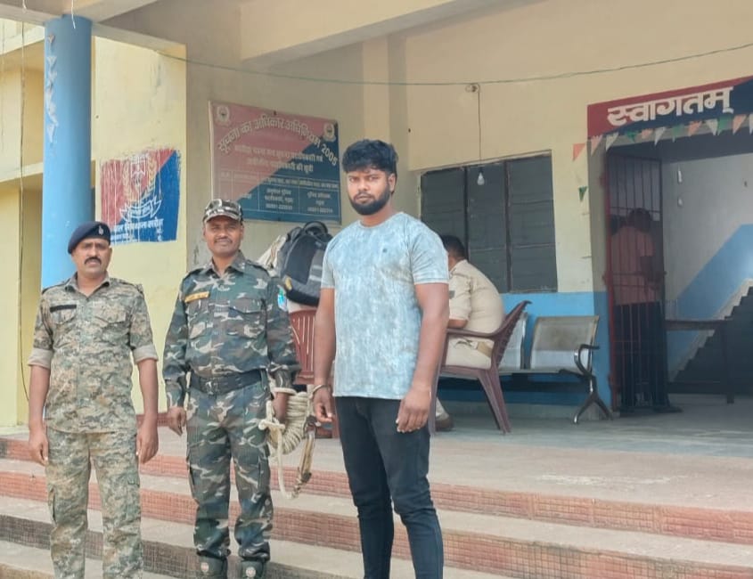 बरडीहा में फरार अभियुक्त अमित विश्वकर्मा गिरफ्तार, भेजा गया गढ़वा जेल