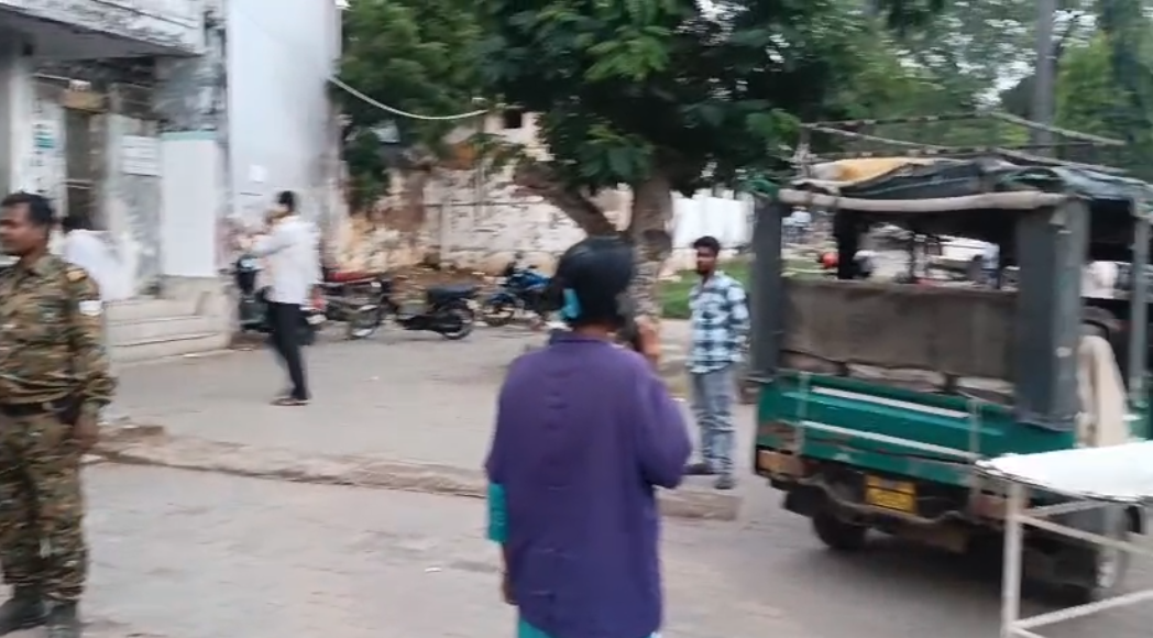 विक्षिप्त व्यक्ति का आकस्मिक निधन पुलिस ने पहुंचाया अस्पताल