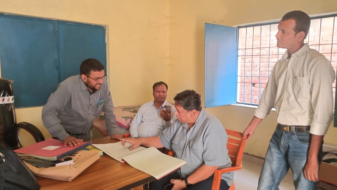 झारखंड राज्य खाद्यान्न महाप्रबंधक द्वारा किया गया एफसीआई गोदाम का आधुनिकीकरण एवं रिपेयरिंग कार्य का निरीक्षण