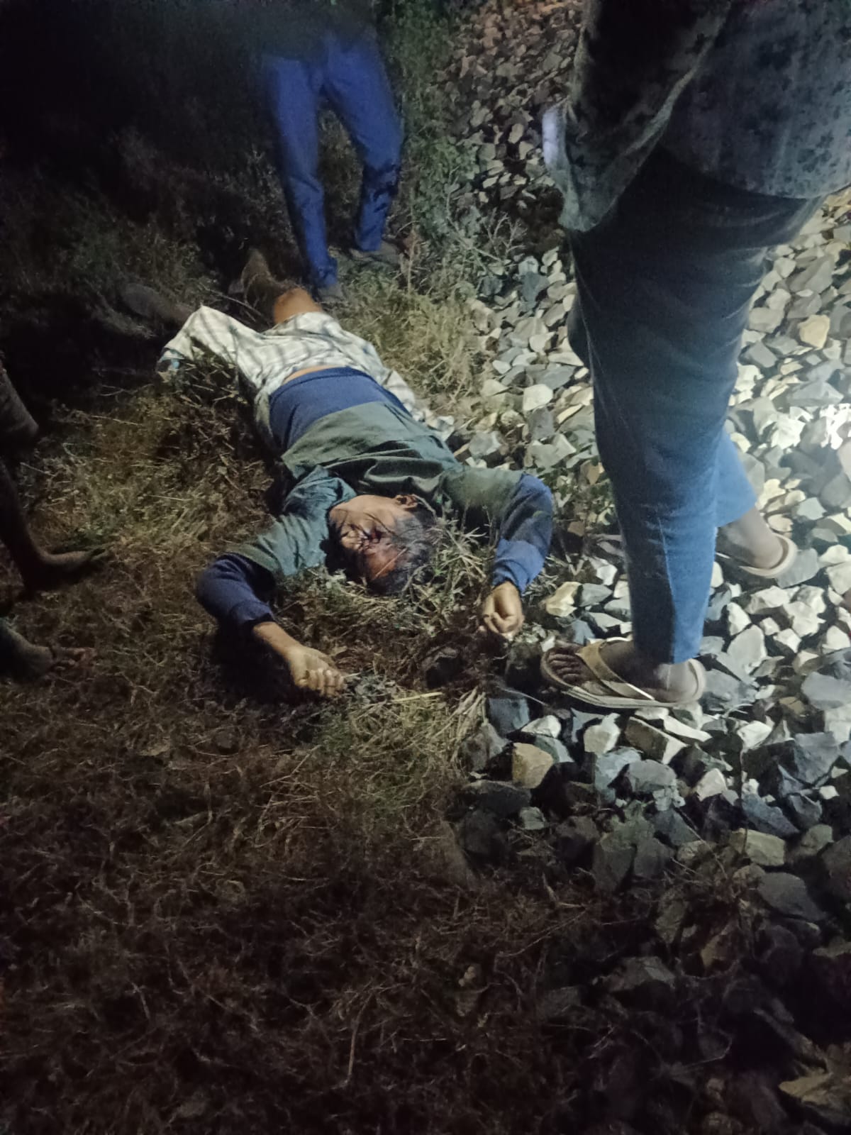 मालगाड़ी की चपेट में आने से अज्ञात व्यक्ति की मौत, पहचान नहीं हो सकी