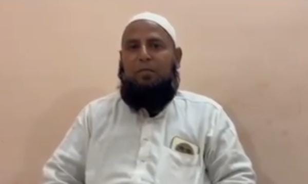 कचहरी के ताइद रियाजुद्दीन शाहिद के घर अपराधियों ने कीया फायरिंग,जांच में जुटी पुलिस