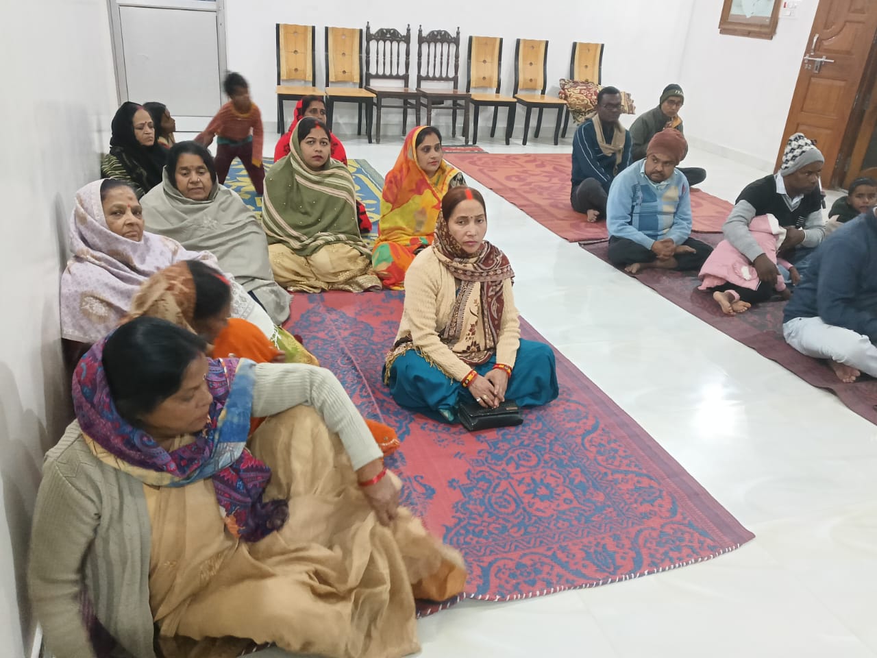 जंगीपुर में सत्संग उपासना केंद्र उर्जीतपा में सत्संग का आयोजन, गुरु भक्ति और सत्संग की महिमा पर दिया गया संदेश