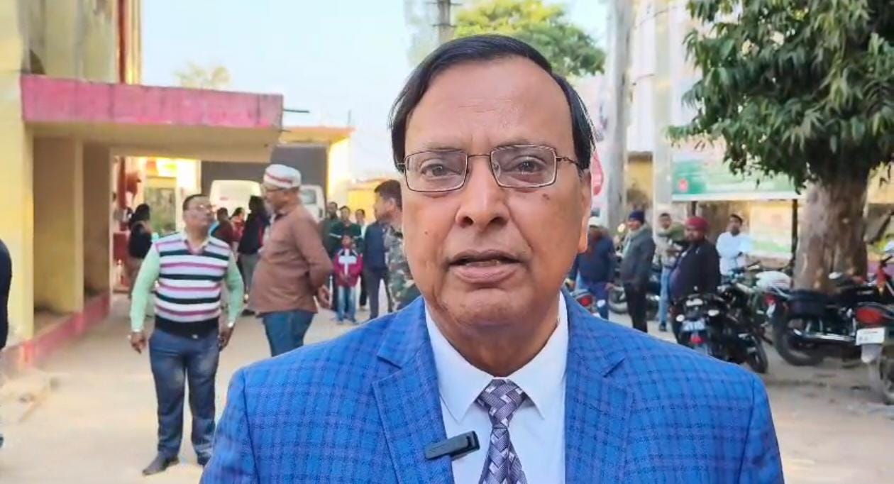 सिविल सर्जन ने किया श्री बंशीधर नगर अस्पताल व ट्रॉमा सेंटर का निरीक्षण, व्यवस्था सुधारने के दिए निर्देश