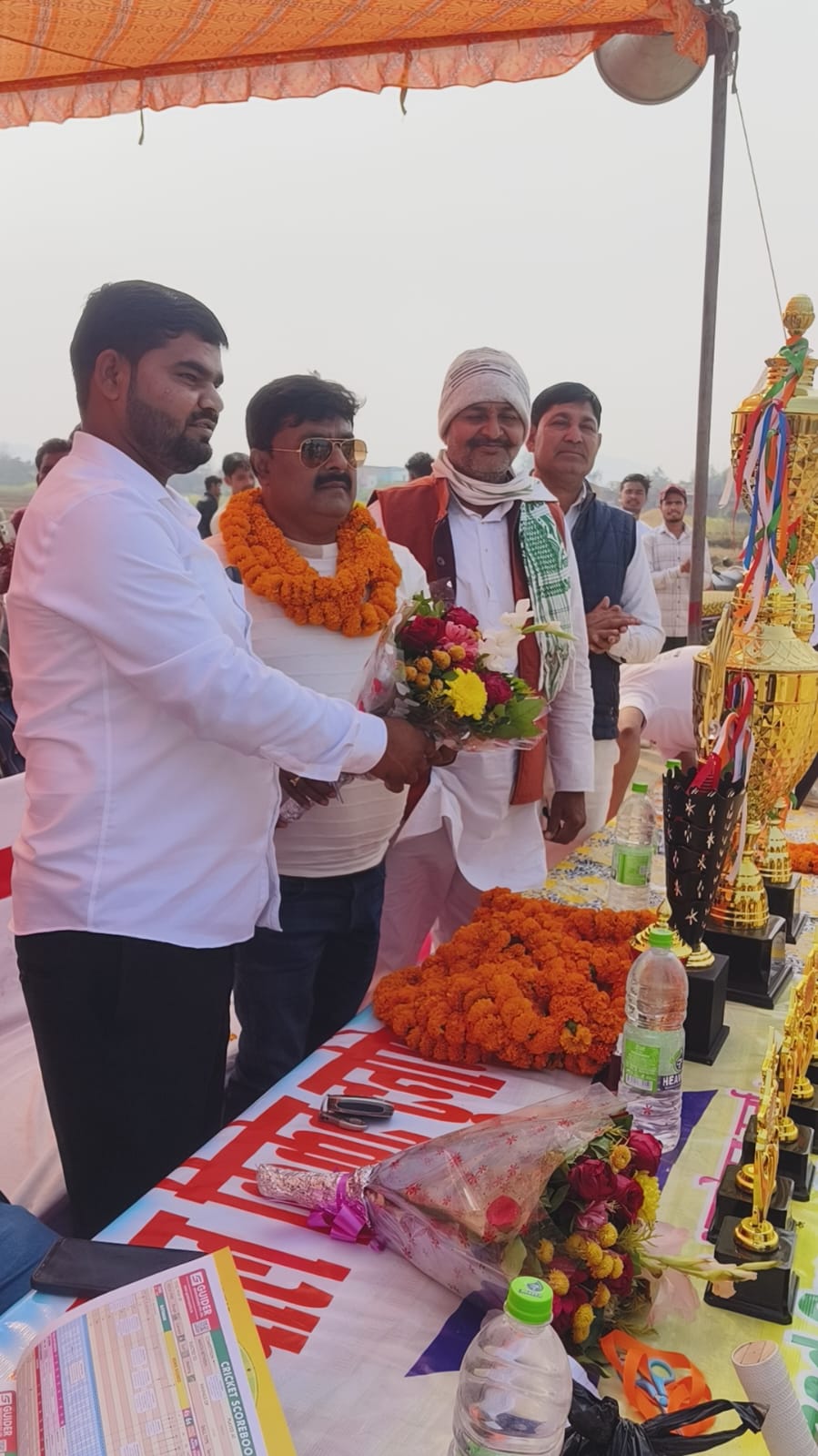 मुखदेव हाई स्कूल मैदान में MPL टेनिस बॉल क्रिकेट टूर्नामेंट सीजन-4 का भव्य उद्घाटन