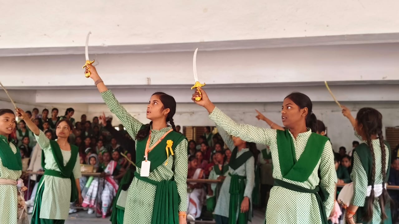 शंकर प्रताप देव इंटर महाविद्यालय  कर्मियों ने अनुदान को ले जताई चिंता