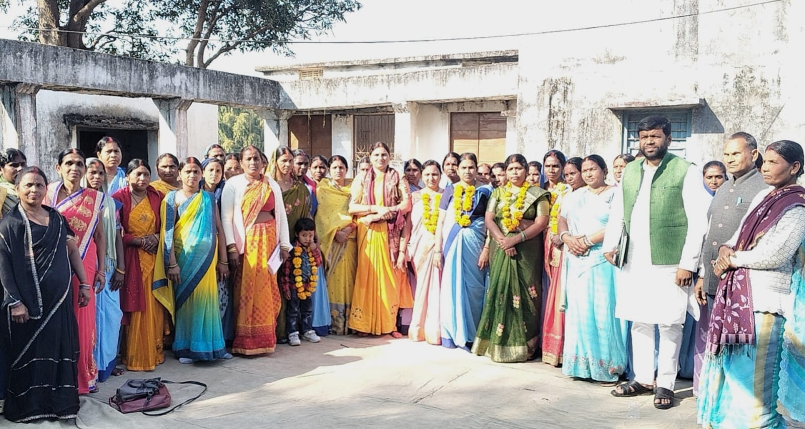 जलसहिया बहनों की प्रखंड स्तरीय बैठक संपन्न, नई कमिटी का सर्वसम्मति से गठन