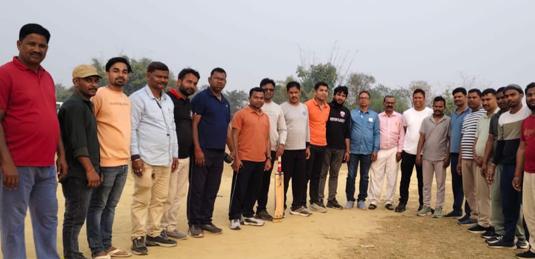 गणतंत्र दिवस पर खेले गए मैत्री क्रिकेट मैच में पत्रकार एकादश विजयी