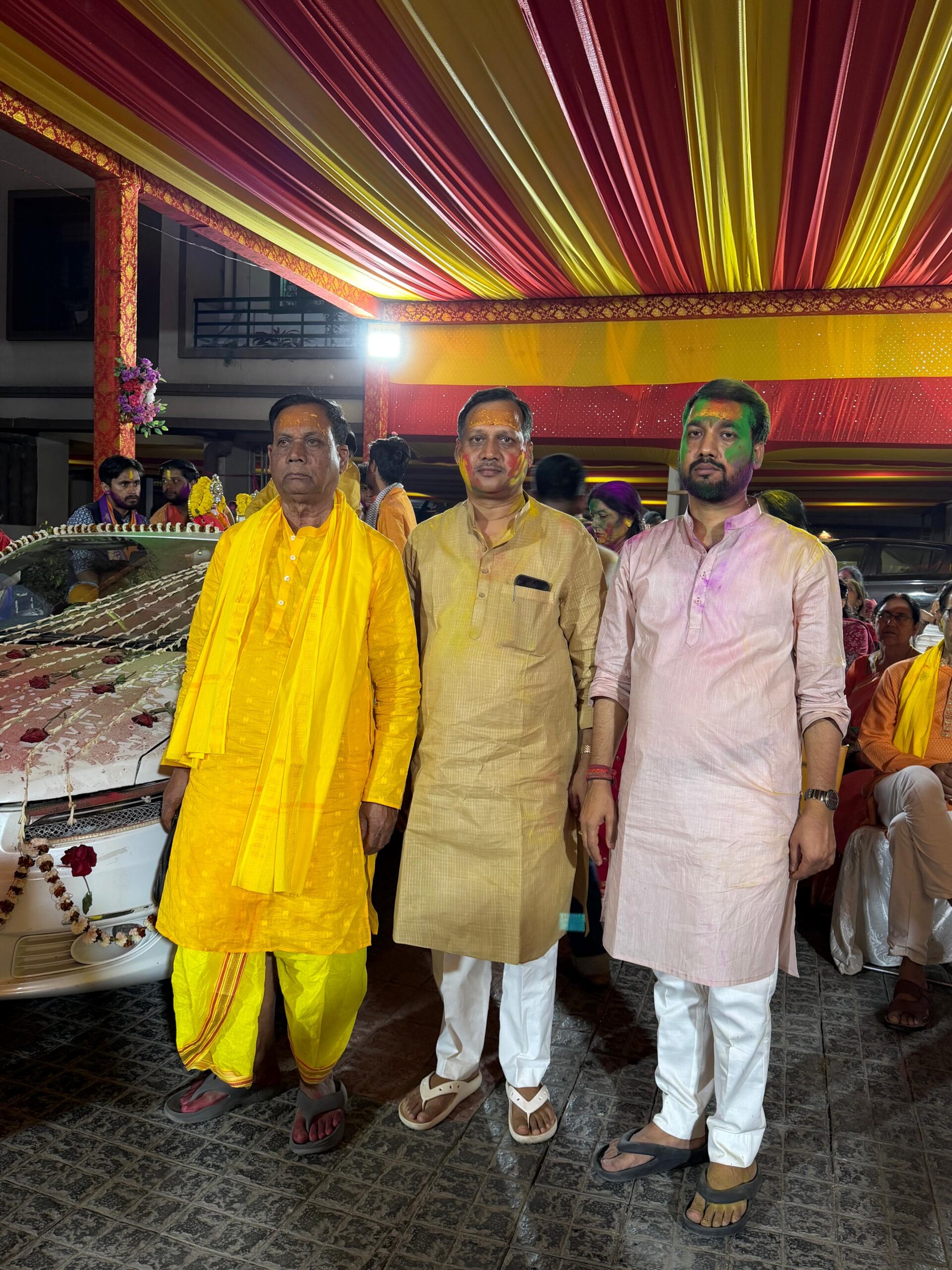 रांची में सुसज्जित वाहन में बैठाकर  और गाजेबाजे के साथ भगवान शिव और पार्वती को कराया गया नगर भ्रमण, उमड़ी श्रद्धालुओं की भीड़