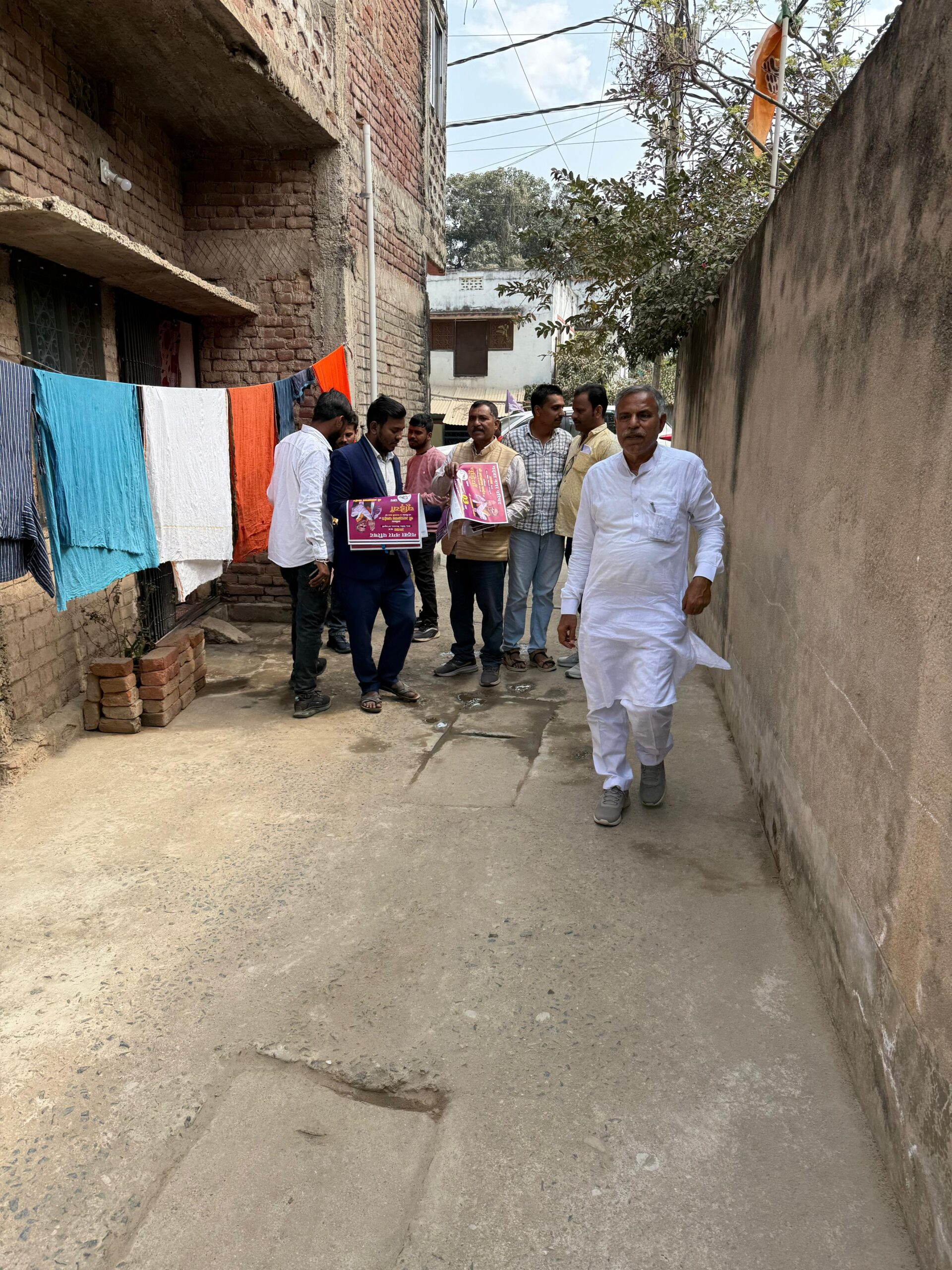 गढ़वा नगर परिषद चुनाव: अलखनाथ पाण्डेय का 150 घंटे का लगातार जनसंपर्क अभियान