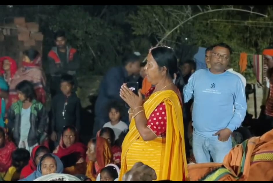 मझिआंव में चुनावी सरगर्मी तेज, सुमित्रा देवी ने मांगे वोट