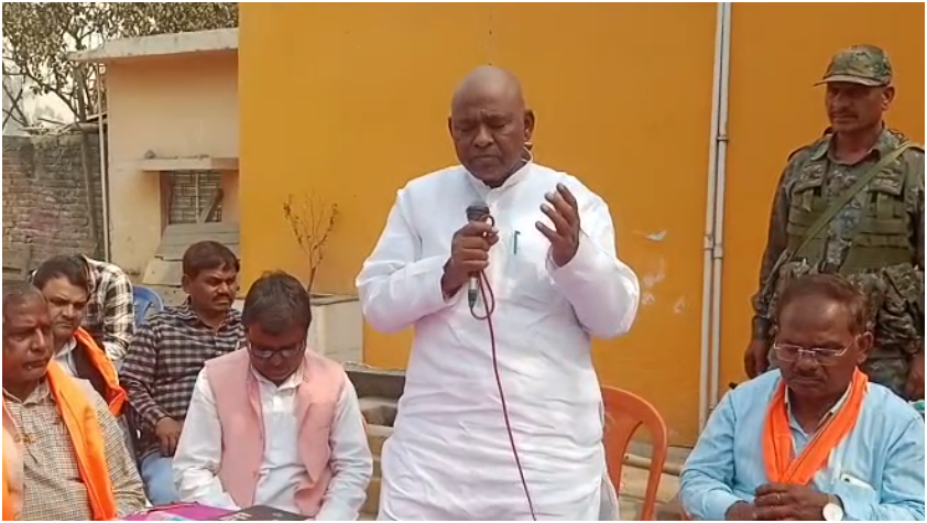 विधायक शशि भूषण मेहता का आह्वान: पार्टी निर्णय का सम्मान करें, कंचन जायसवाल को करें विजयी