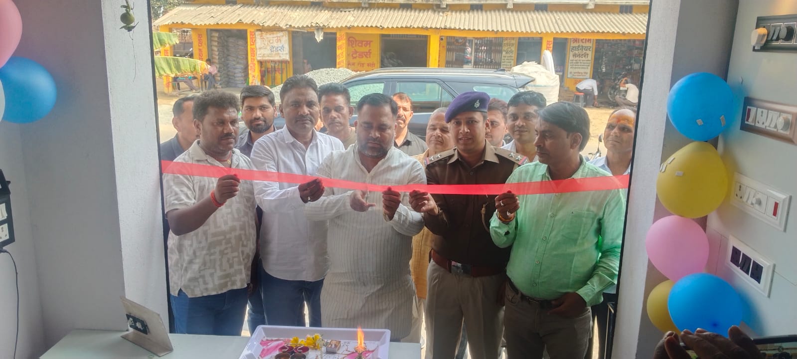 कांडी में ‘श्री बाबा इंटरप्राइजेज’ इलेक्ट्रिक दुकान का शुभारंभ