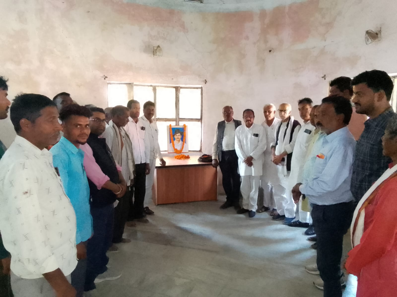 शहादत दिवस पर भगत सिंह को श्रद्धांजलि, विचारों को बताया आज भी प्रासंगिक