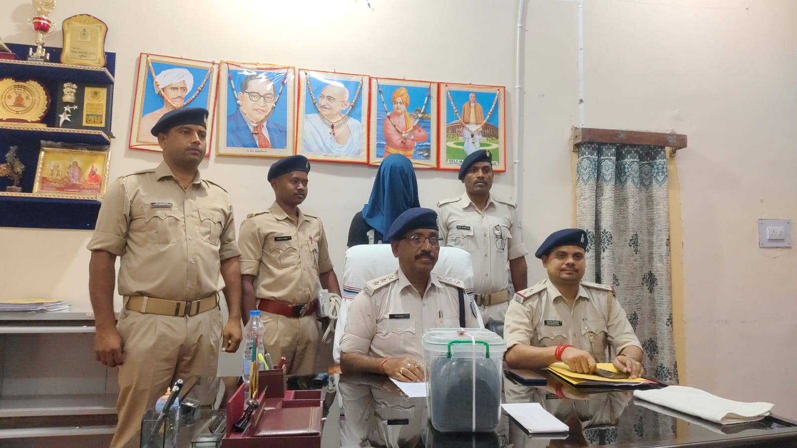 गढ़वा में पुलिस का बड़ा खुलासा: लाखों की अफीम के साथ तस्कर गिरफ्तार, इंटरस्टेट नेटवर्क का पर्दाफाश