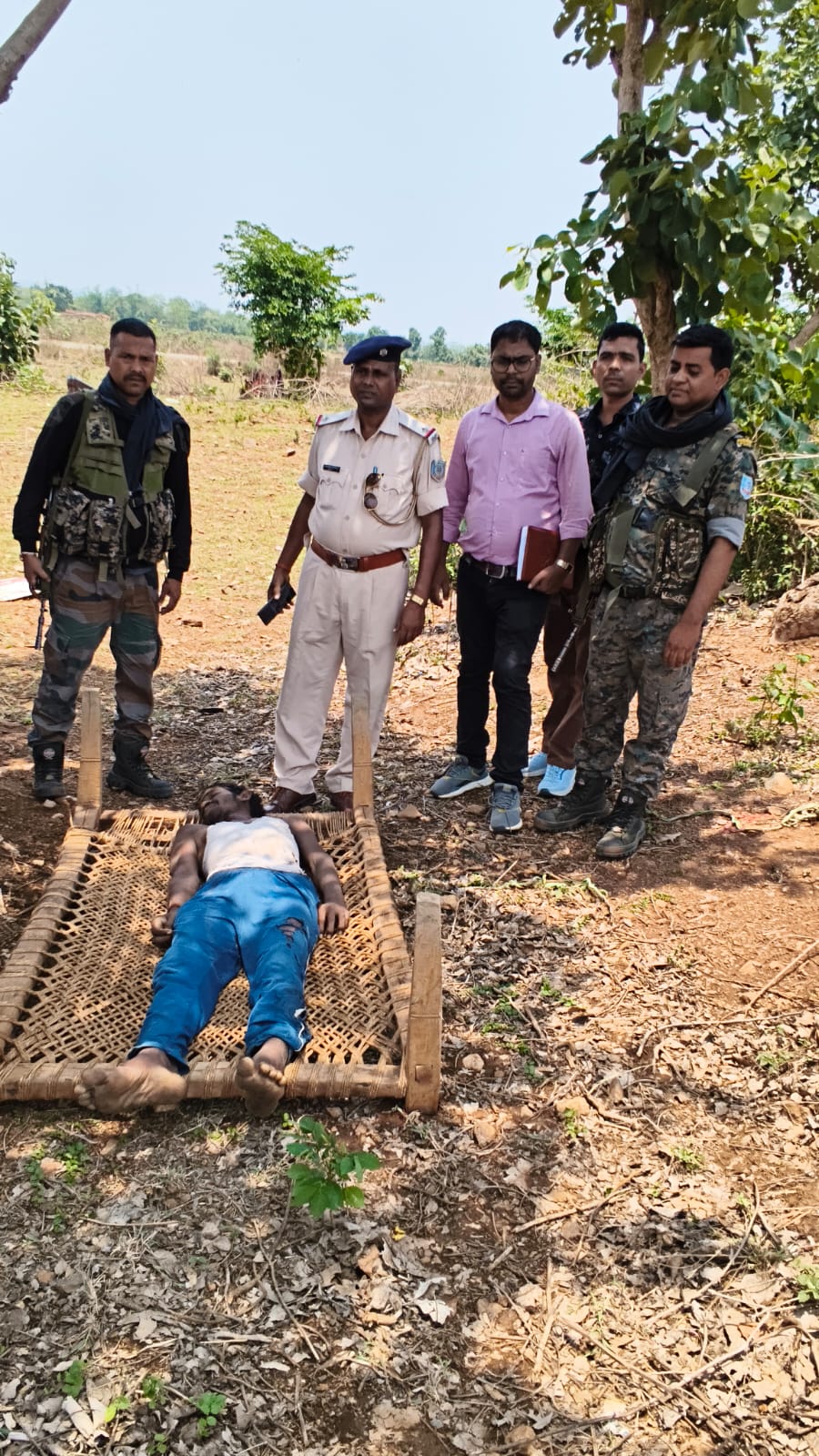 वज्रपात की चपेट में आने से युवक की मौत