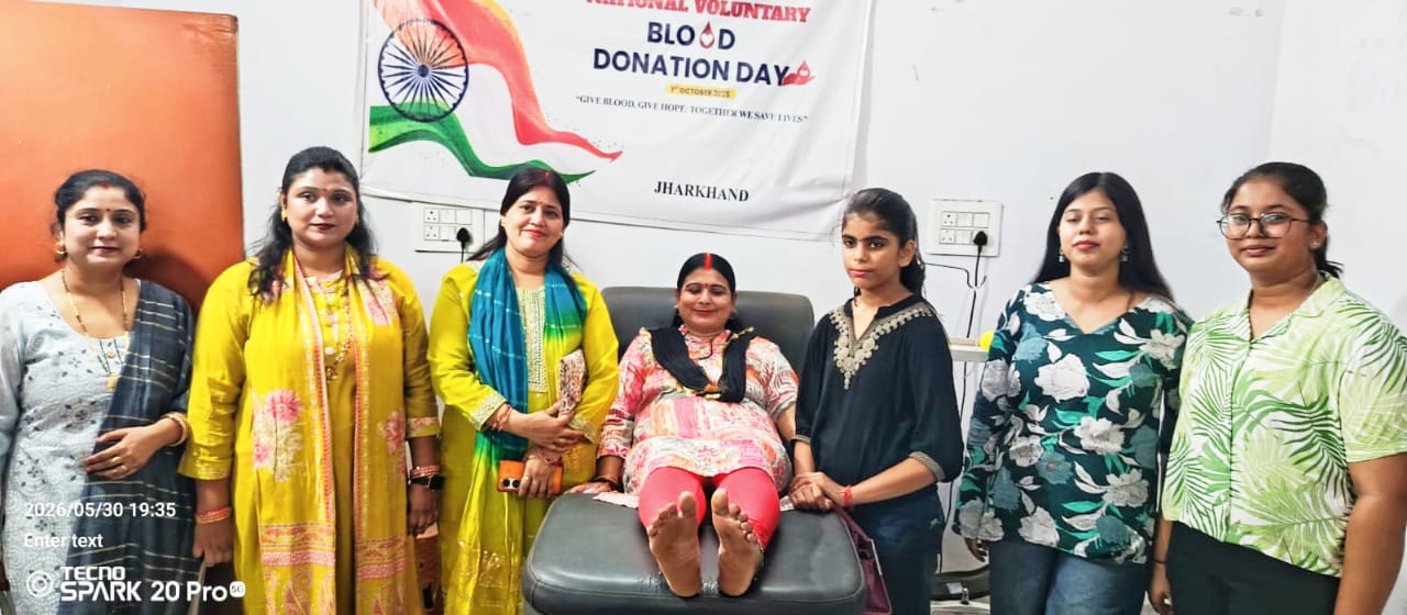 शादी की 16वीं वर्षगांठ पर दंपति ने किया रक्तदान, जरूरतमंदों की मदद का दिया संदेश