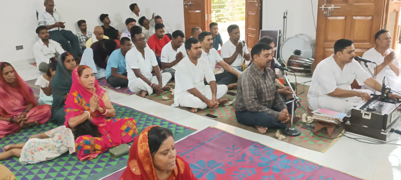 जंगीपुर सत्संग उपासना केंद्र में साप्ताहिक सत्संग आयोजित, मानव कल्याण का दिया संदेश
