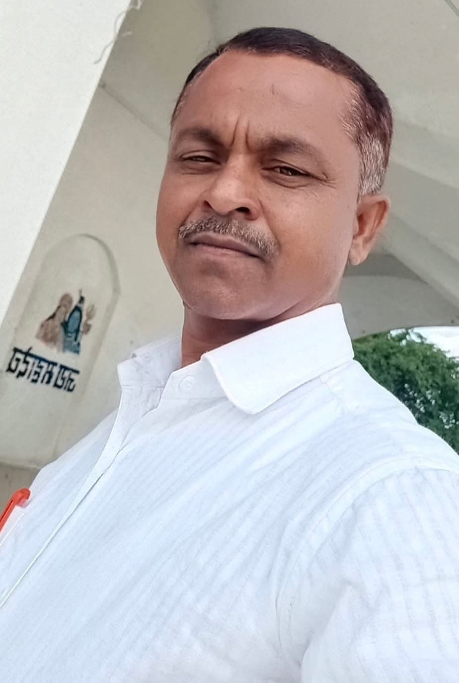 धान की बुवाई के दौरान जहरीले जंतु के काटने से पारा शिक्षक की मौत, क्षेत्र में शोक की लहर